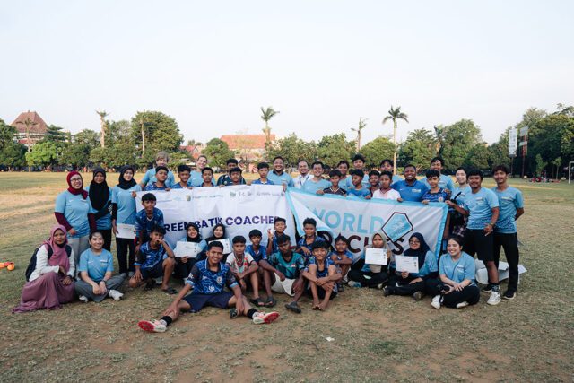 Building Change-Makers by Learning, Coaching, and Community Action